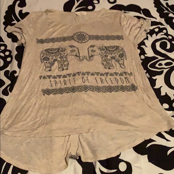 Shirt - Picture 1 of 2